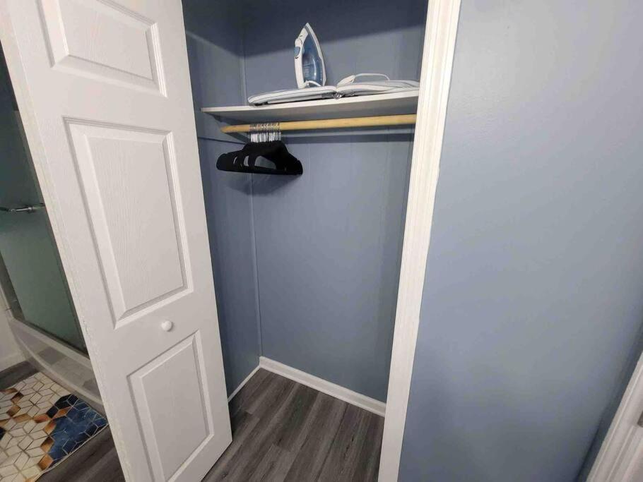 2022 Renovated 2-Bdrm Cozy, Lovely Condo W/Parking! Île de Hilton-Head Extérieur photo