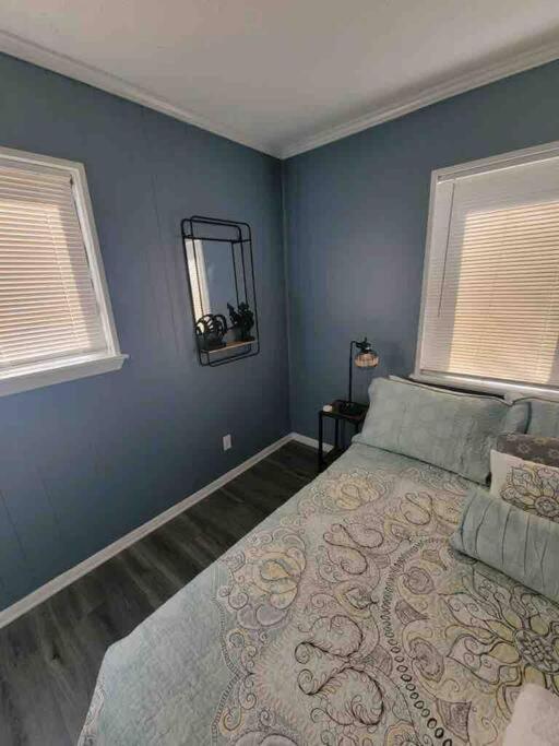 2022 Renovated 2-Bdrm Cozy, Lovely Condo W/Parking! Île de Hilton-Head Extérieur photo