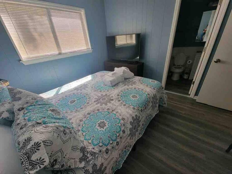 2022 Renovated 2-Bdrm Cozy, Lovely Condo W/Parking! Île de Hilton-Head Extérieur photo